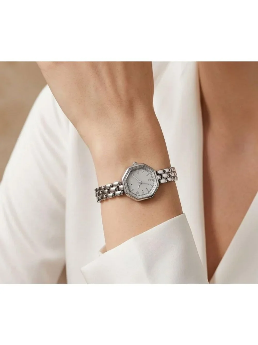 Women’s Silver Octagonal Small Face Bracelet Quartz Movement Elegant Wrist Watch
